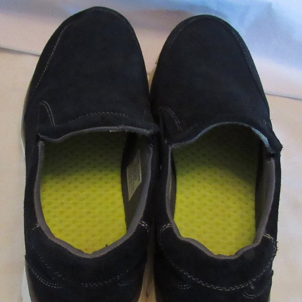 Camel Crown Blue Suede-Feel Slip-Ons Size 11